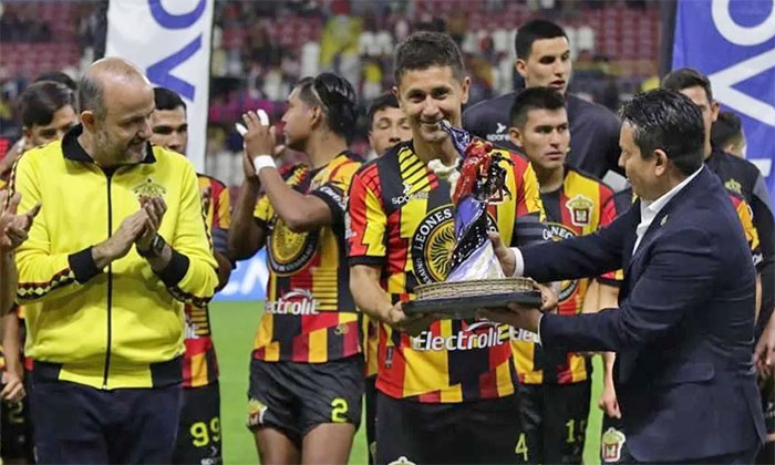 Leones Negros se coronan en la Copa Pacífica tras derrotar a Chivas