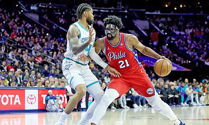 Vence Filadelfia a los Hornets de Charlotte tras el regreso de su estrella Joel Embiid