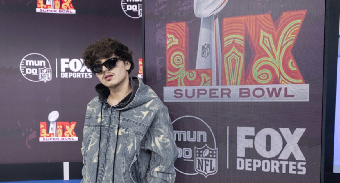 Gabito Ballesteros y Anuel AA Protagonizan Video para el Super Bowl LIX