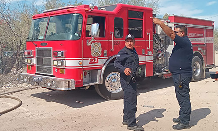 Sofocan incendio en vivienda en la colonia Altares