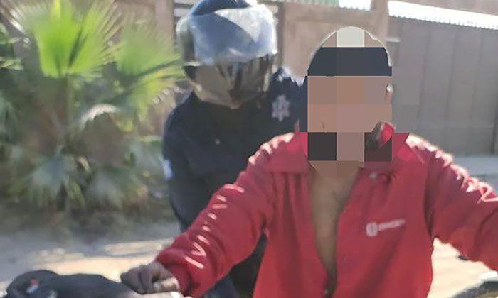 Cae joven por “navajear” a su primo en la comisaría Miguel Alemán