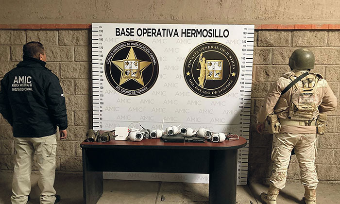 Aseguran videocámaras clandestinas en Hermosillo; Elementos estatales y militares