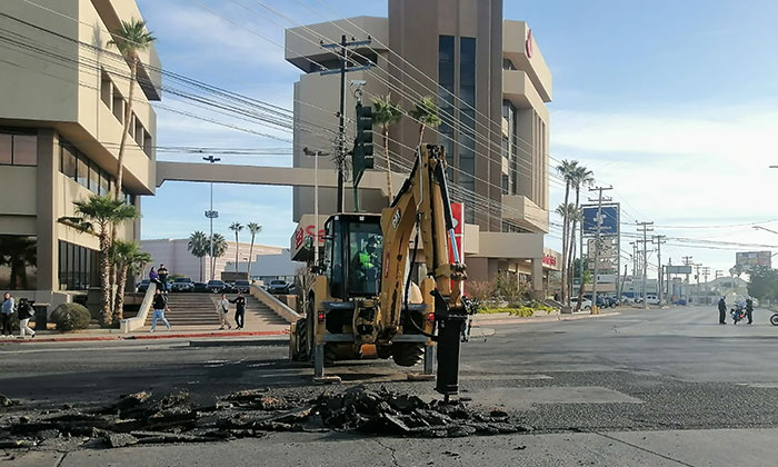Inicia construcción de paso desnivel en los bulevares Colosio-Solidaridad
