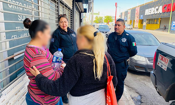 Entregan a su familia a joven extraviada en el Centro de la ciudad