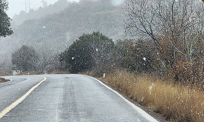 Cae nieve y granizo en norte de Sonora