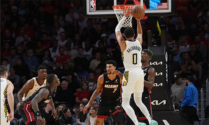 Indiana apaga al Calor de Miami por 128-115