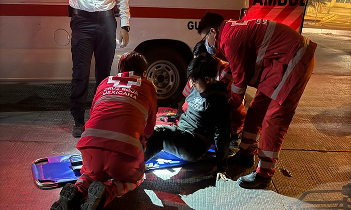 Resulta motociclista lesionado