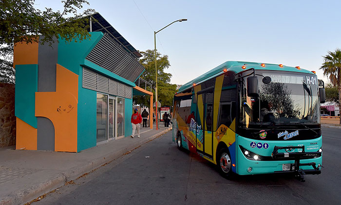 Destacan estudiantes beneficios del HBus