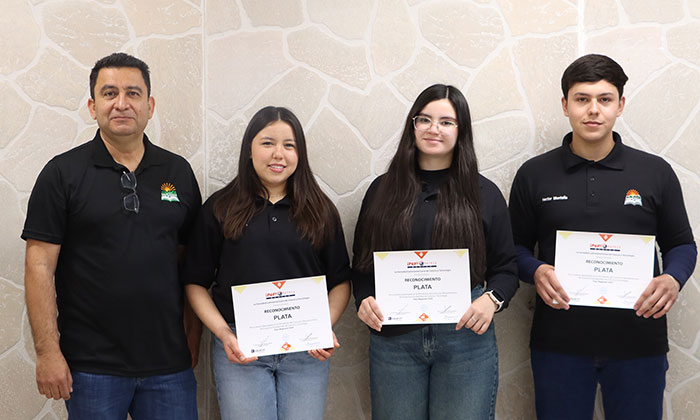 Participarán en concurso nacional Infomatrix; Estudiantes de Unisierra