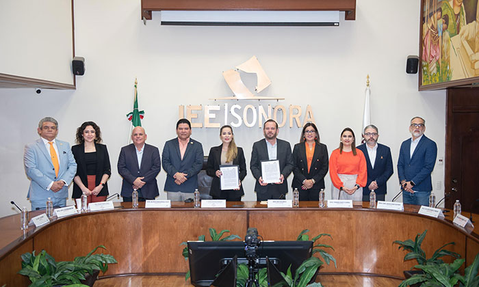 Firman convenio contra la violencia de género; El Instituto Estatal Electoral y Registro Civil