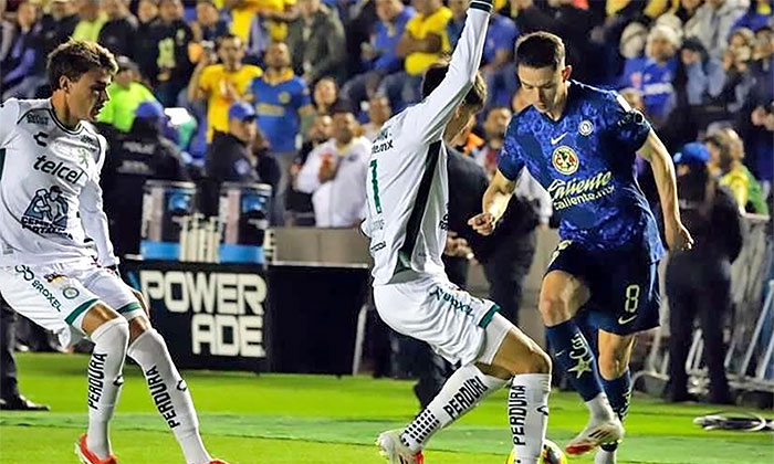 León saca el empate al América con gol de James Rodríguez