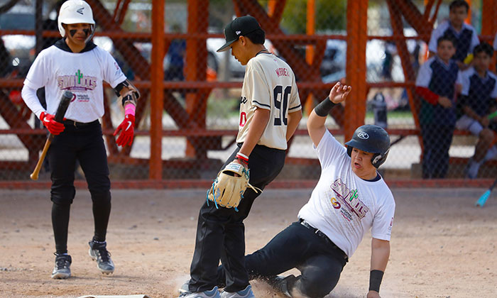 Tiene béisbol inicio espectacular en los Estatales Codeson