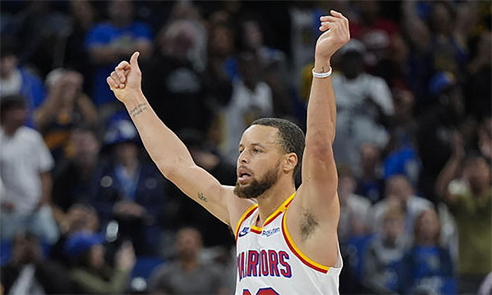 Warriors “embruja” a Magic por 121 a 115; Luce Stephen Curry