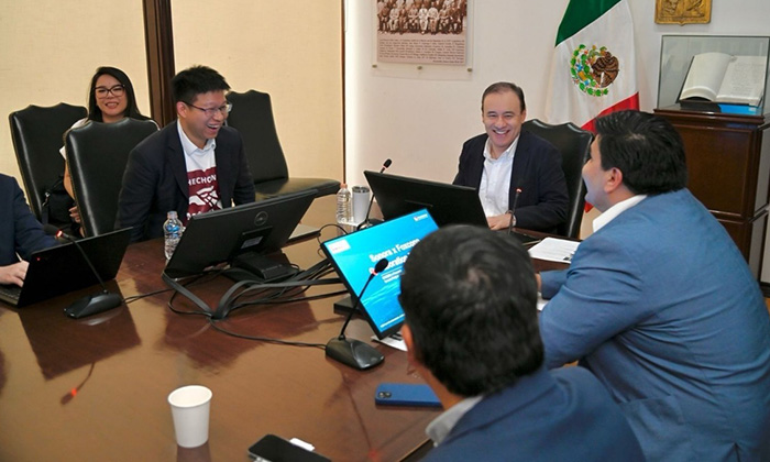 Consolida Gobernador Alfonso Durazo inversión de electromovilidad