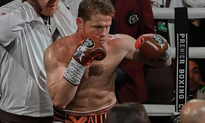 Prueba puño de ‘Canelo’