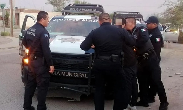 Hombre muestra partes íntimas a menor en la colonia Solidaridad