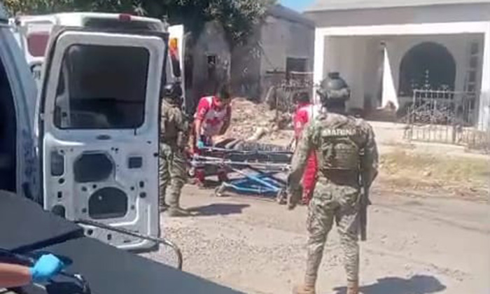 Resultan motociclistas seriamente lesionados en Guaymas