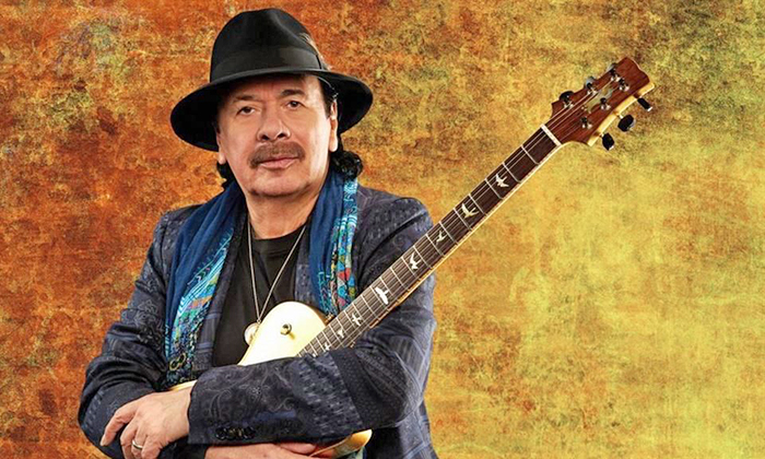 Diagnostican a Carlos Santana con Covid; Ya dejó el hospital