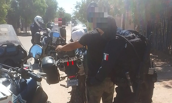 Sorprenden a presunto narcomenudista en la colonia Palo Verde