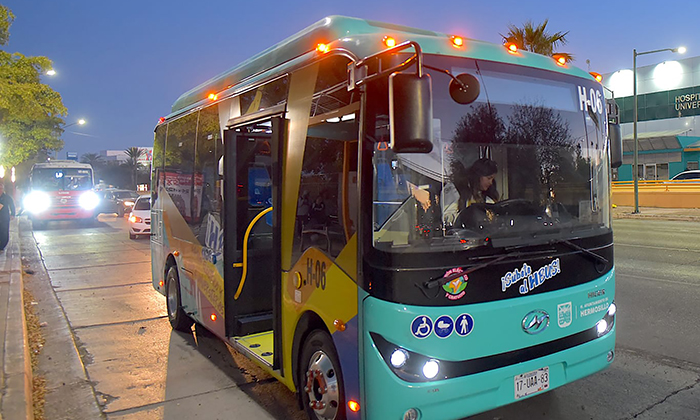 Anuncia HBus nuevo horario nocturno para estudiantes