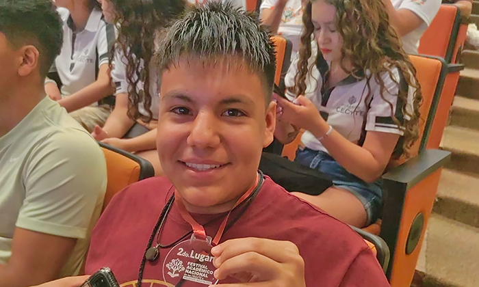 Gana sonorense segundo lugar en Festival Académico Nacional