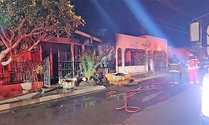 Incendio provoca intoxicación de mujer en la colonia Lomas de Madrid