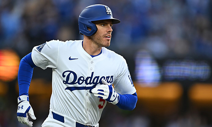 Dodgers deja en blanco a Rangers de Texas