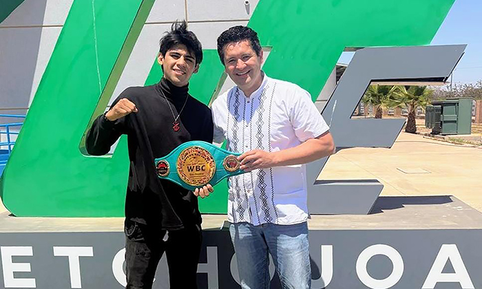Sonorense es campeón nacional de box en peso ligero