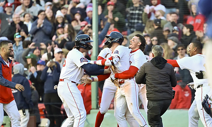Medias Rojas evita la barrida ante Toronto