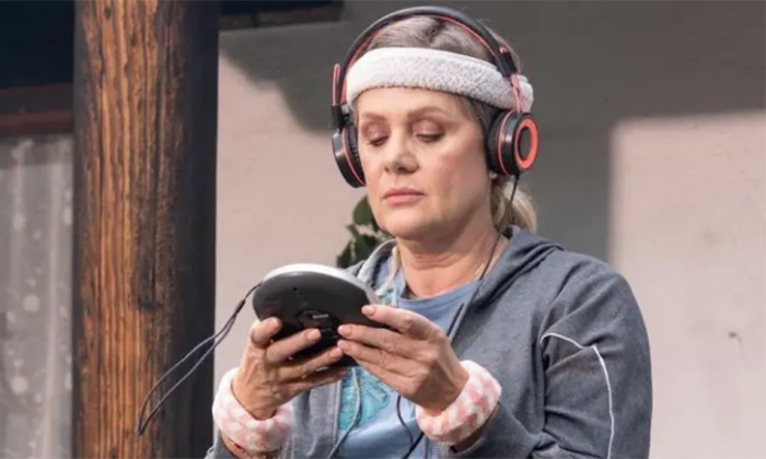 Erika Buenfil traspasa barrera generacional con su cuenta de TikTok