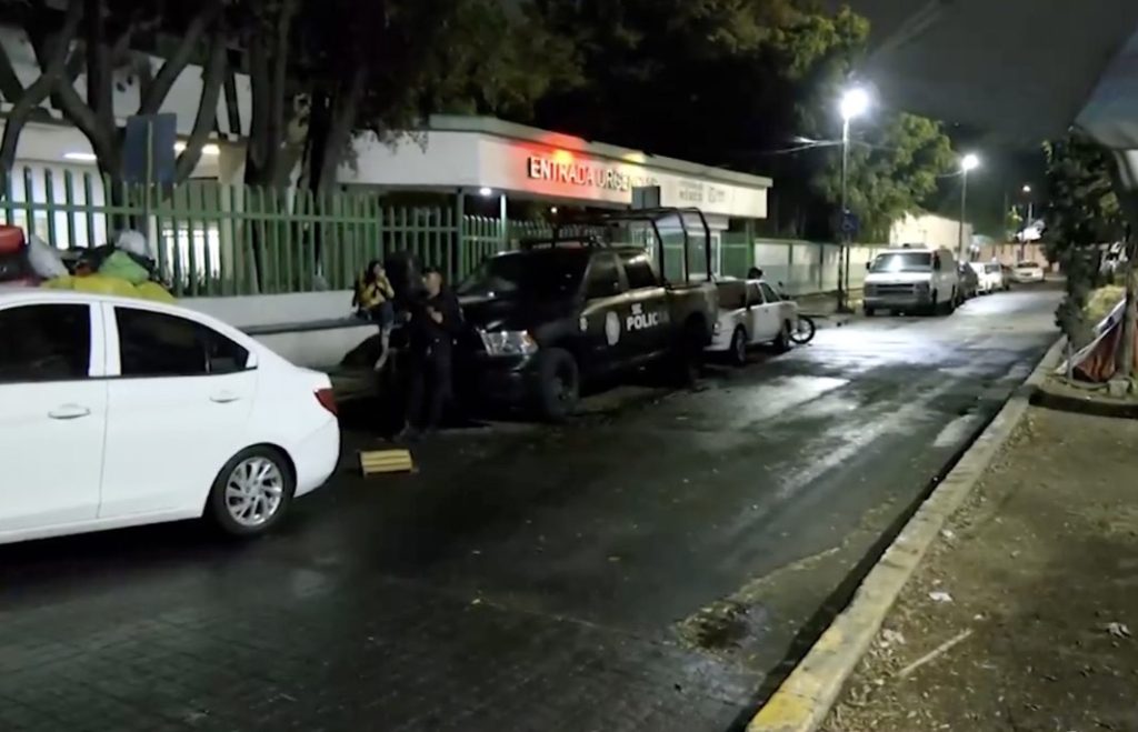 Tras cobertura en vivo, reportera sufre presunto ataque con objeto punzocortante en CDMX