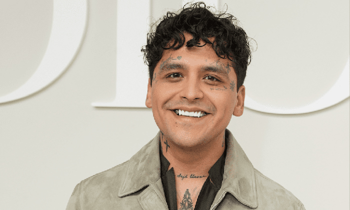 Afirma Nodal amor por Ángela fue a primera vista; Lo tunden en redes sociales
