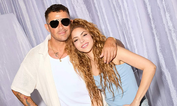 Molesta a novia de Alejandro Sanz el beso con Shakira