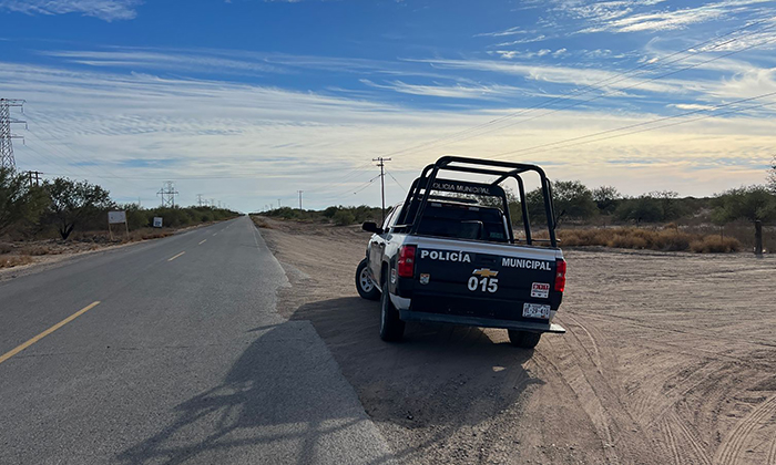Atrapan a hombre en carro robado en la carretera a Bahía de Kino