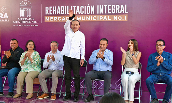 Entregan rehabilitación de Mercado Municipal en evento histórico