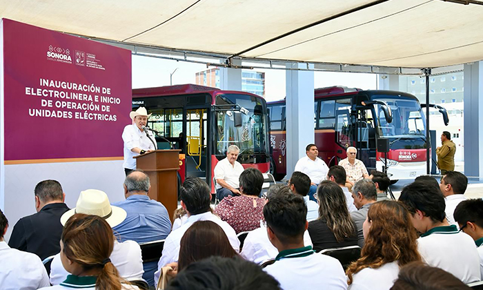 Inaugura primera electrolinera pública estatal