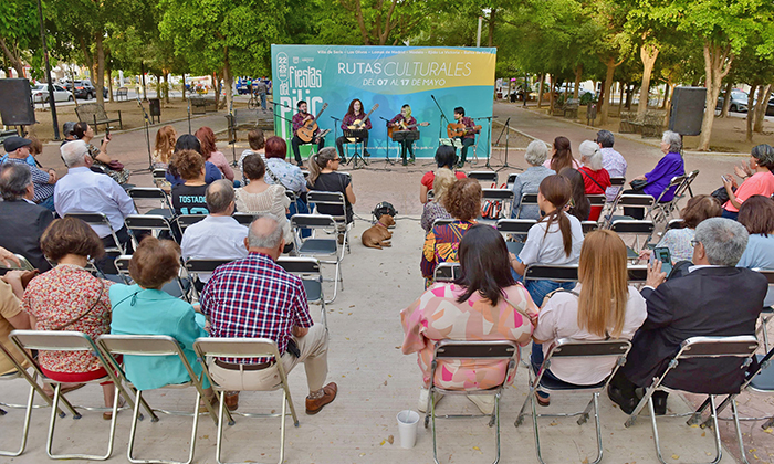 Disfrutan de las Rutas Culturales de las Fiestas del Pitic; Vecinos de la colonia Modelo