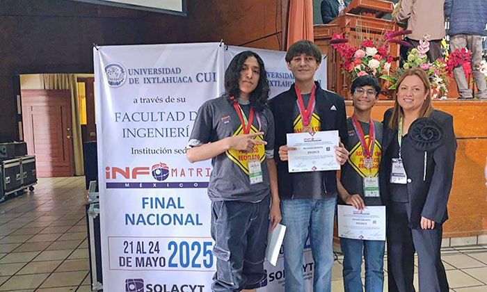 Alumnado del Cobach Sonora gana bronce en Infomatrix en la categoría de Divulgación Científica