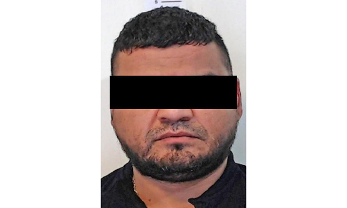 Capturan a expolicía por feminicidio en Ciudad Obregón