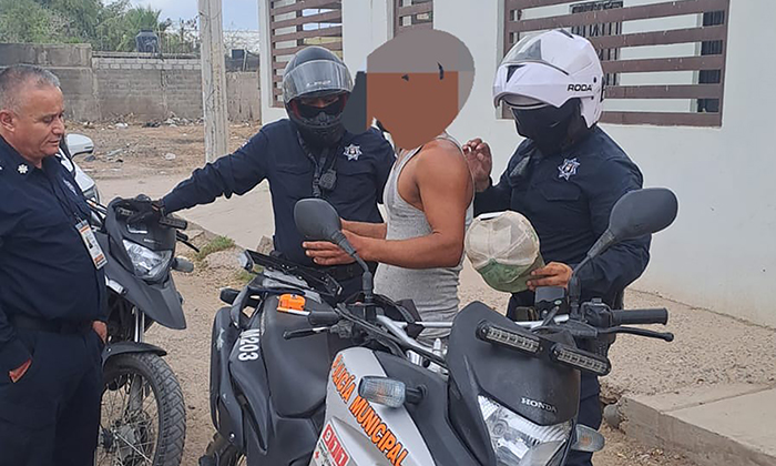 Sorprenden a par de presuntos “tiradores”