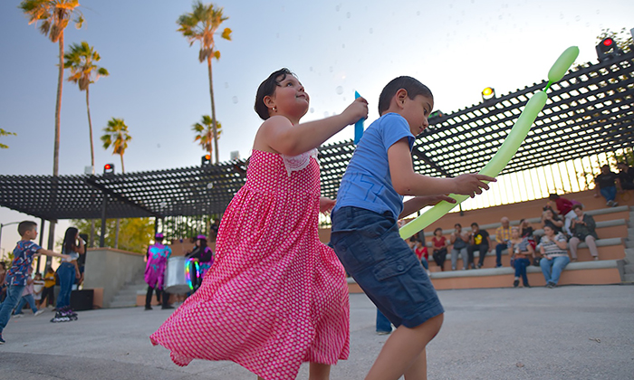 Disfrutan familias renovación del Jardín Juárez en el corazón de Hermosillo