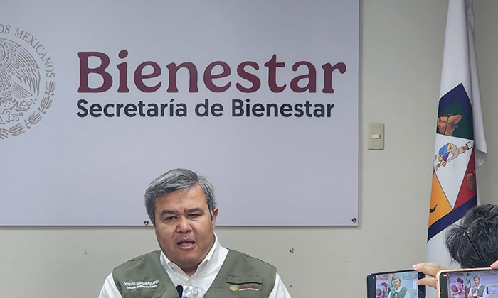Piden cobrar pensiones en cajeros del banco Bienestar ante problemas con la banca comercial
