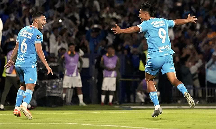 Avanza Cruz Azul a la final de la Concacaf tras imponerse a Tigres