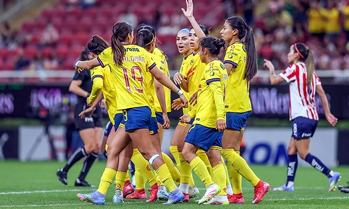 América femenil empata con Chivas Casi al finalizar el juego de ida