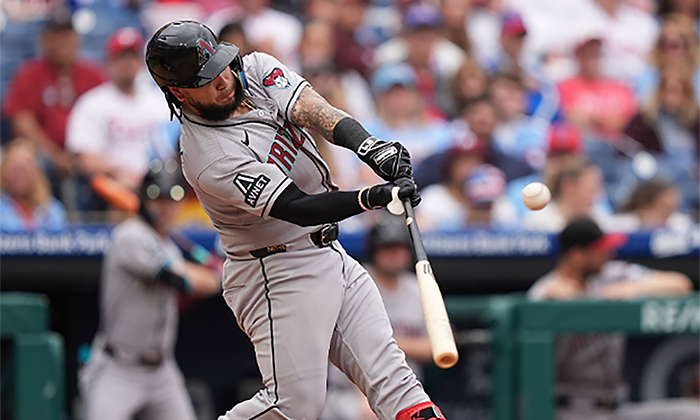 Diamondbacks se impone 11-9 a Filadelfia en 10 entradas