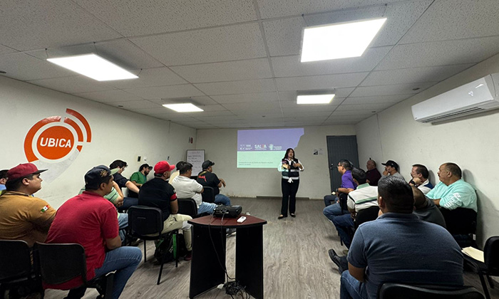 Personal de Seguridad Pública capacitan a operadores para prevenir violencia familiar