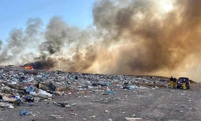 Se incendia basurón en Huatabampo