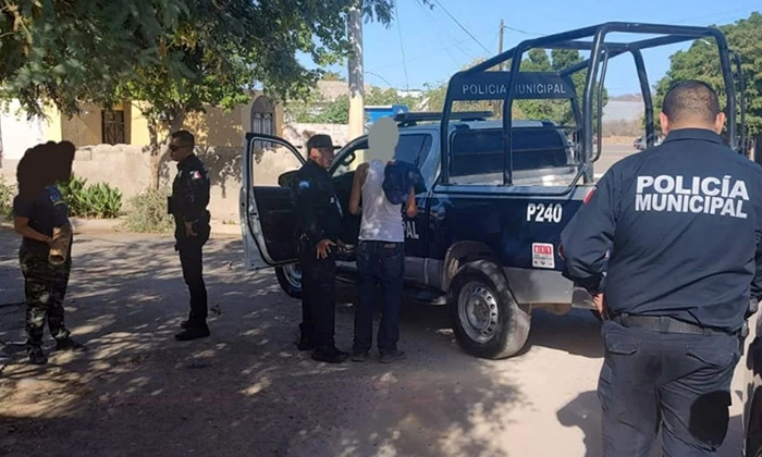 Capturan a dos presuntos narcomenudistas en el norte de Hermosillo