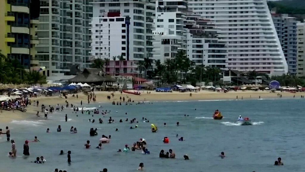 Muere vendedor ambulante tras ser apuñalado por turistas en Acapulco