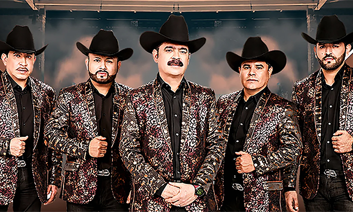 Multan a los Tucanes de Tijuana por cantar narcocorridos